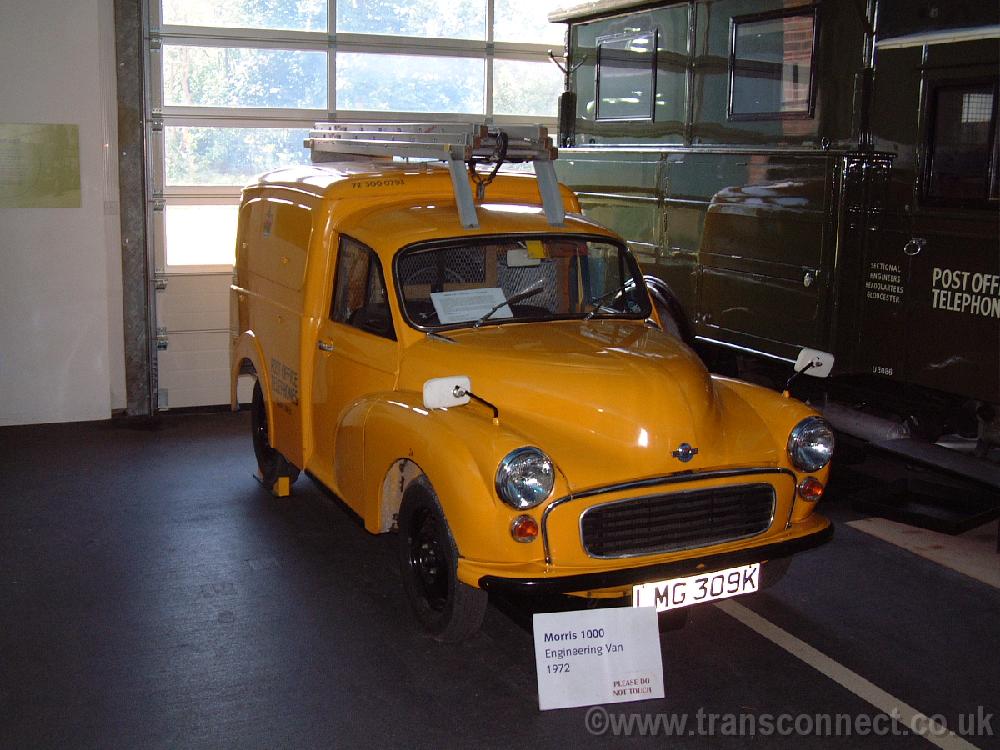 Morris Minor Van Amberley 090805.JPG
